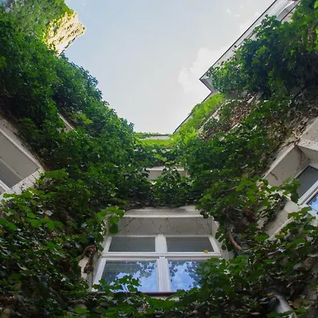 City-apartment Charlottenburg Lejlighed *